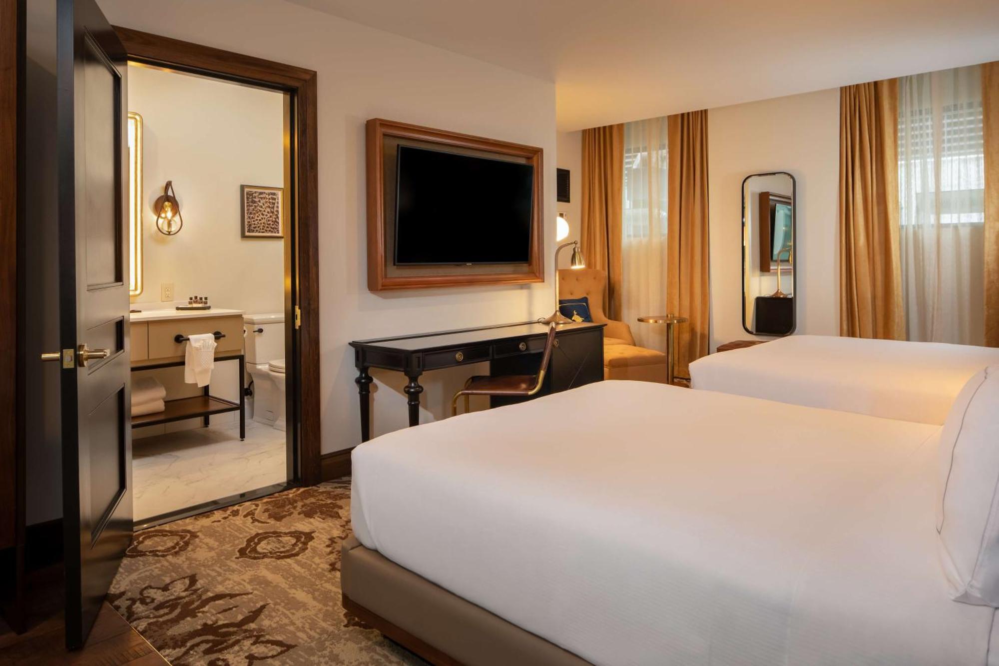 Hotel The Peregrine Omaha Downtown Curio Collection By Hilton Exterior foto